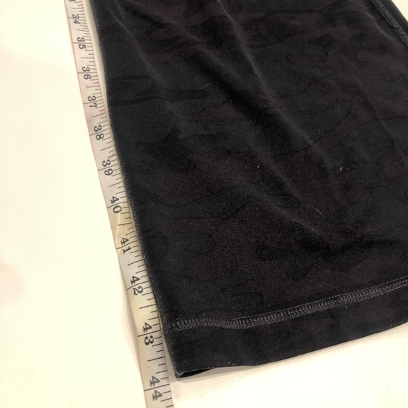 Lululemon size 6 women’s tracksuit - Picture 4 of 12